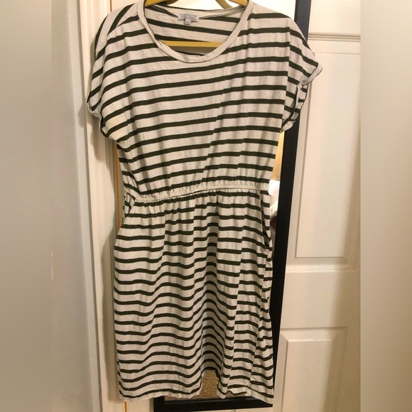 Sweet Salt Dresses Sweet Salt Modest Clothing Size Large Green And